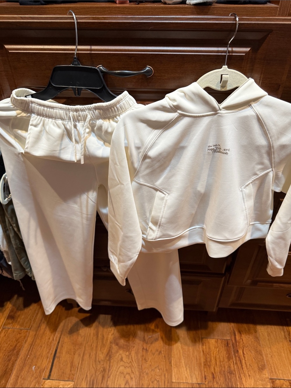Zara Cream Kids Matching Hoodie & Joggers Set